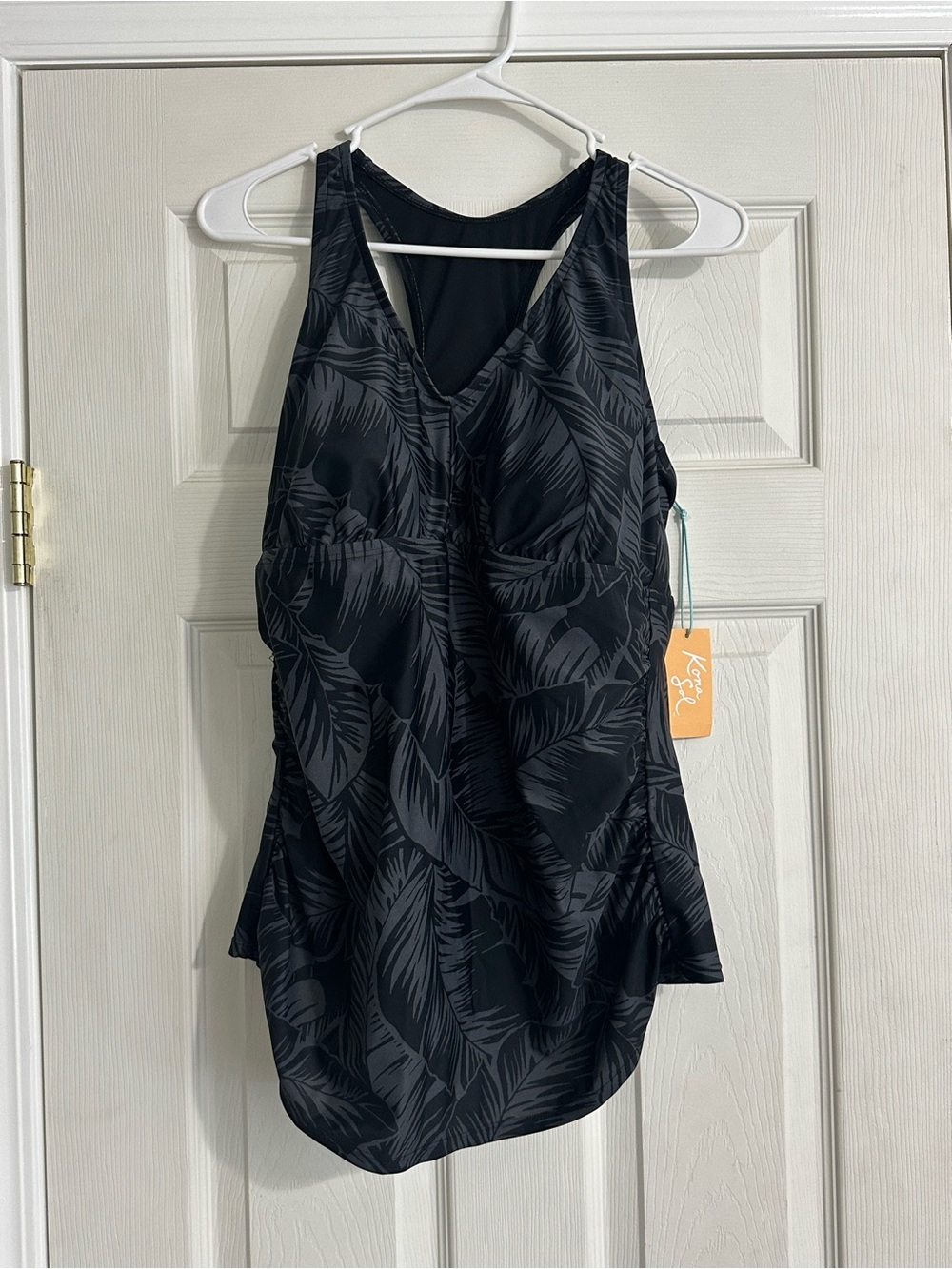 NWT Kona Sol Tankini Top